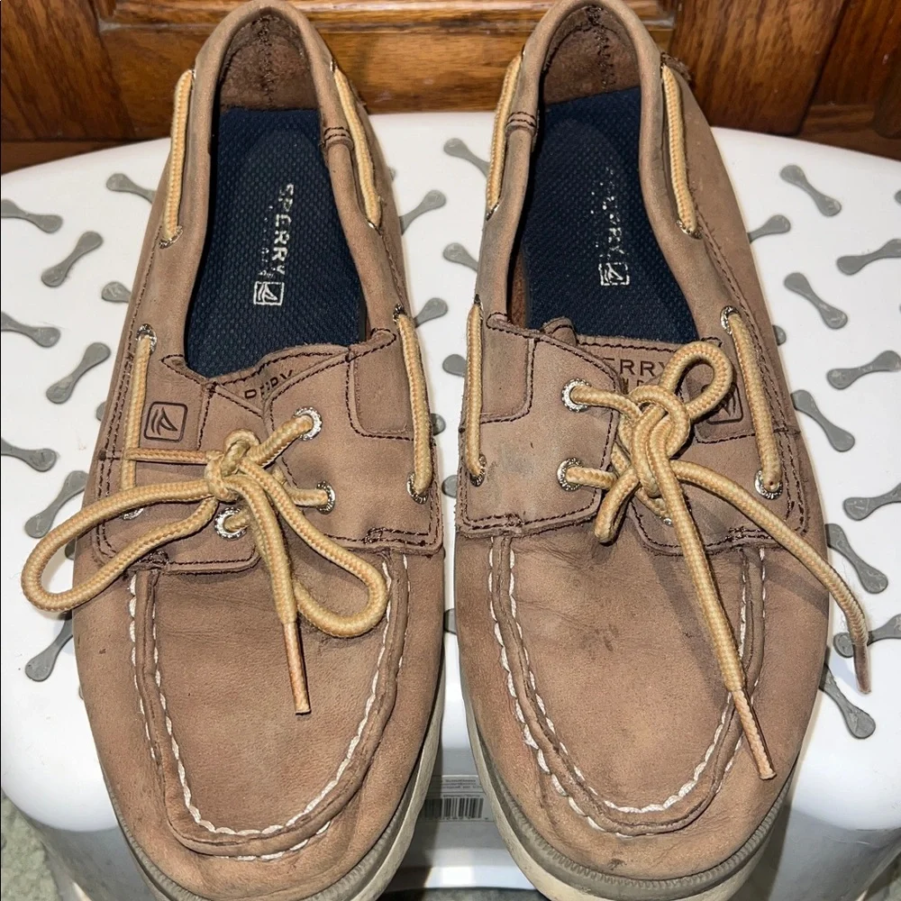 Sperry's - Size 2.5Y